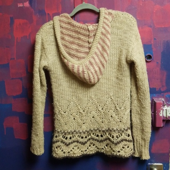 American Eagle Soft Sweater - Picture 3 of 3